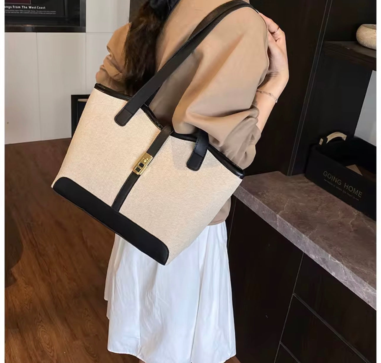 City Luxe Carryall Tote